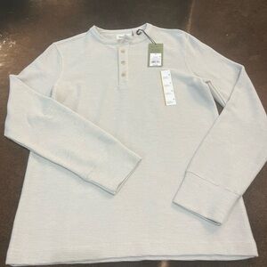Men’s long sleeve sweater